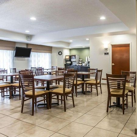 Sleep Inn & Suites Queensbury - Lake George Bagian luar foto