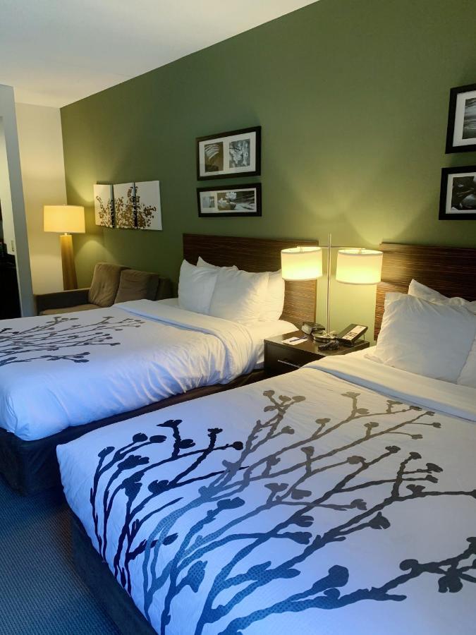 Sleep Inn & Suites Queensbury - Lake George Bagian luar foto
