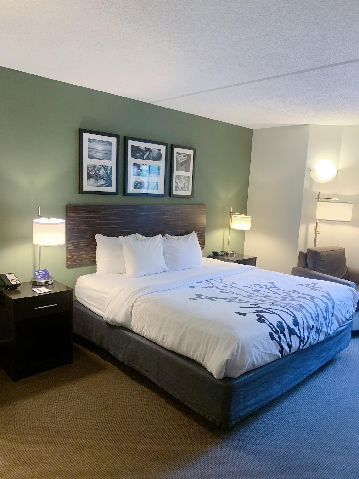 Sleep Inn & Suites Queensbury - Lake George Bagian luar foto