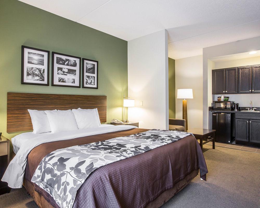 Sleep Inn & Suites Queensbury - Lake George Bagian luar foto