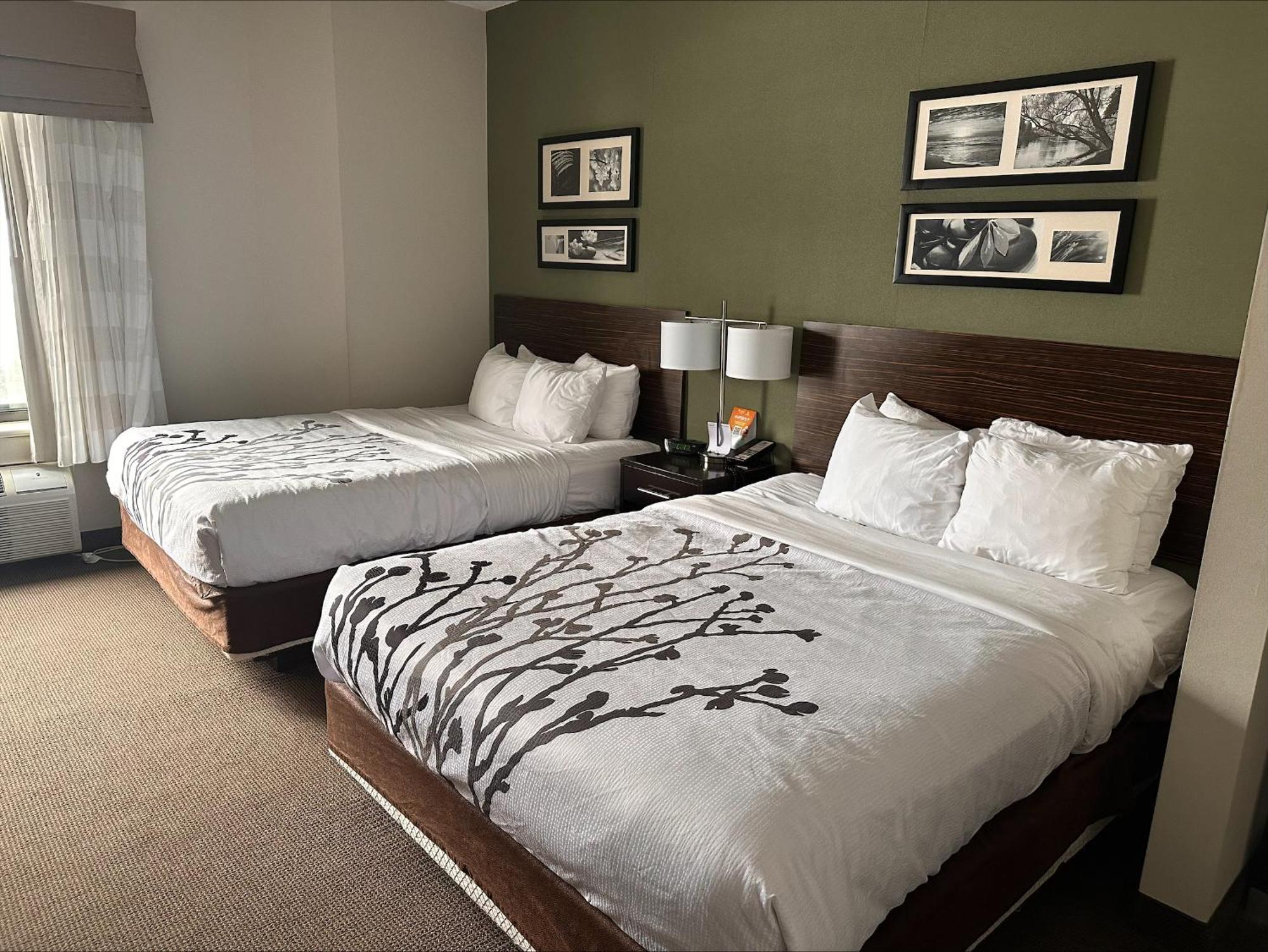 Sleep Inn & Suites Queensbury - Lake George Bagian luar foto
