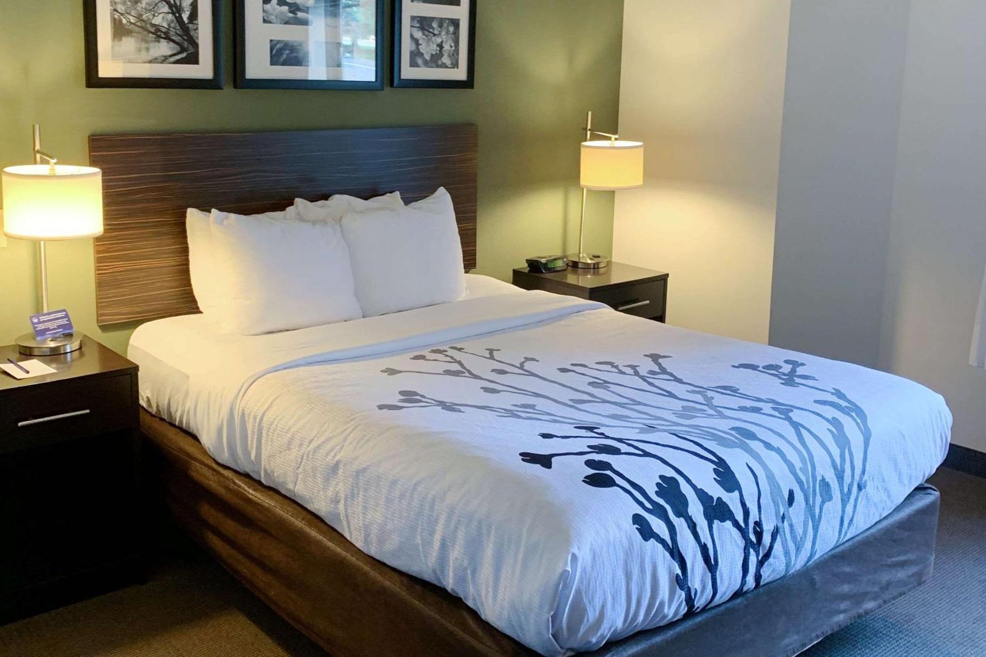 Sleep Inn & Suites Queensbury - Lake George Bagian luar foto