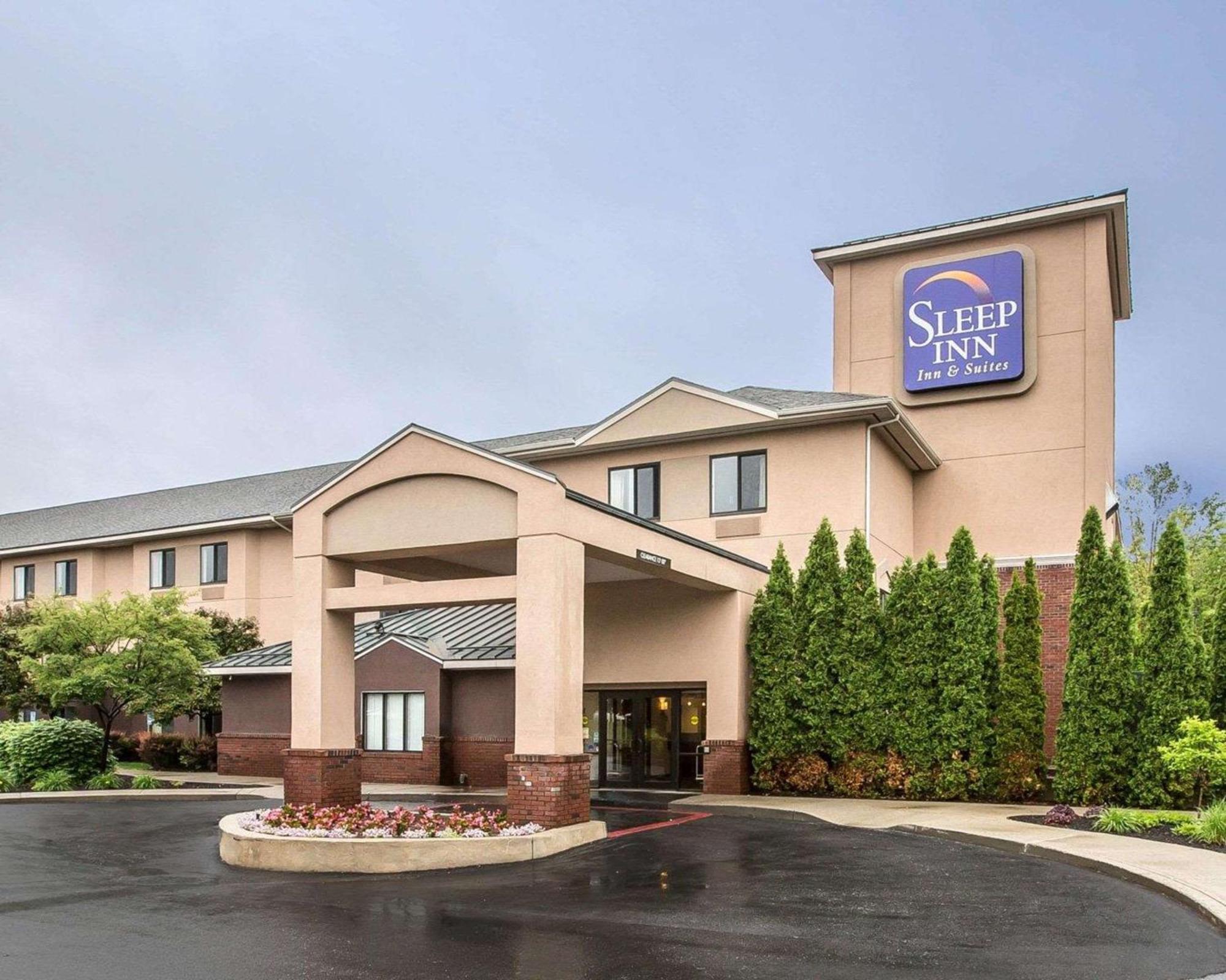 Sleep Inn & Suites Queensbury - Lake George Bagian luar foto