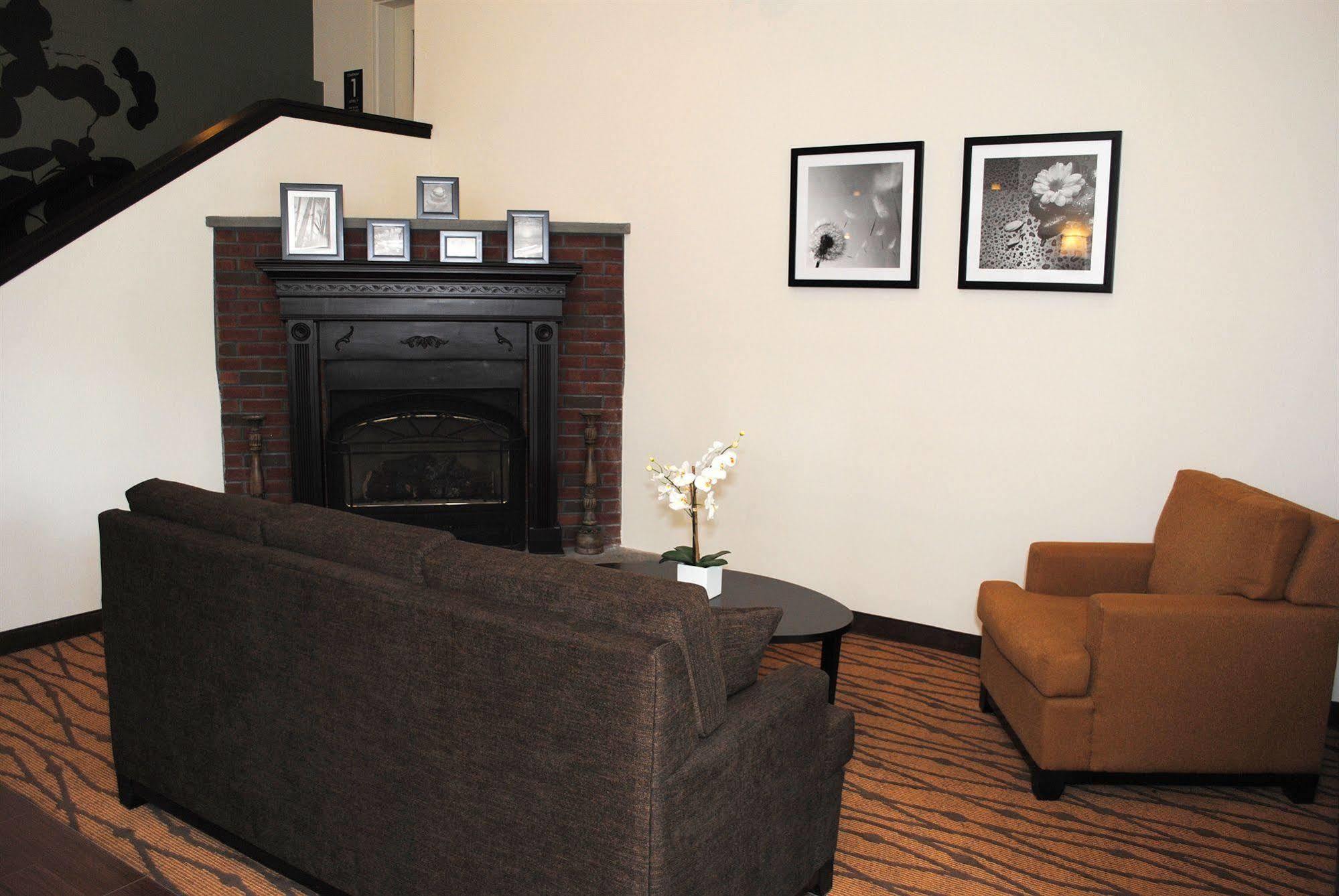 Sleep Inn & Suites Queensbury - Lake George Bagian luar foto